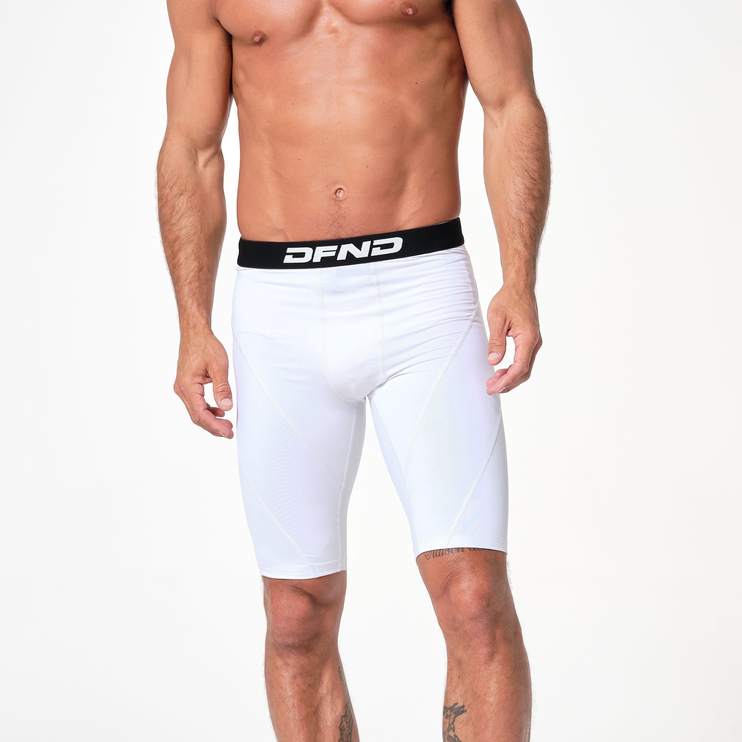 ACTIVE Ax COMPRESSION SHORTS